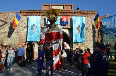 Cu Sfântul Ladislau înainte! Toamna Orădeană a fost deschisă cu o paradă medievală (FOTO/VIDEO)