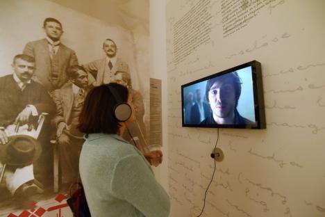 S-a redeschis Muzeul Memorial 'Ady Endre': Nici şeful Consiliului Judeţean şi nici directorul Muzeului Ţării Crişurilor nu au știut cât a costat reabilitarea (FOTO / VIDEO)