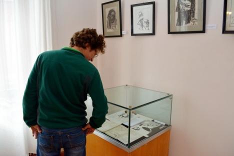 Zilele Muzeului Ţării Crişurilor, deschise cu o donaţie consistentă din partea fostului şef al Poliţiei Bihor (FOTO)