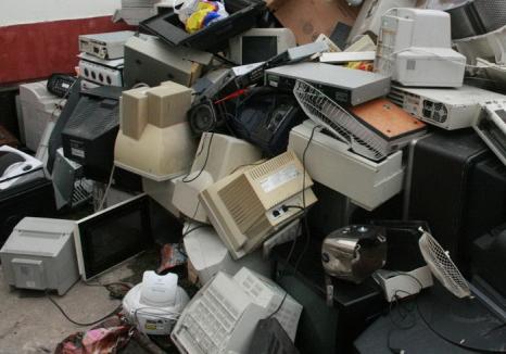 O nouă acţiune de colectare a deşeurilor electrice şi electronice sâmbătă în Oradea