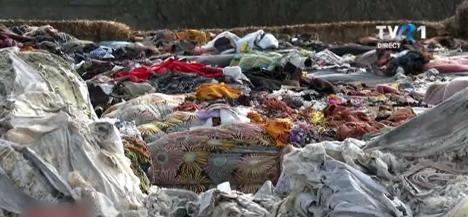Peste 700 de tone de deşeuri textile, aduse ilegal din Italia, au fost descoperite în două sate din Bihor! (FOTO)