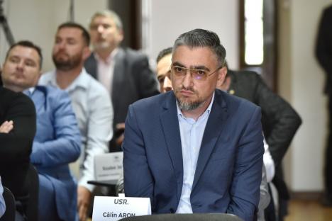 Candidații la Primăria Oradea şi Consiliul Judeţean Bihor s-au întâlnit cu patronii bihoreni, în prima dezbatere din campania electorală (FOTO)