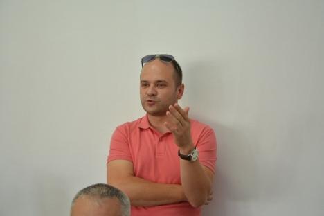 Iosif Pazurik, Nutrientul: '99% vom reloca investiţia şi nu vom mai face extinderea fermei de pui de la Palota' (FOTO / VIDEO)