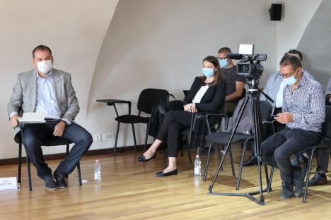 Candidații la Primăria Oradea au dezbătut relația cu mediul de afaceri în absența favoritului Florin Birta (FOTO / VIDEO)