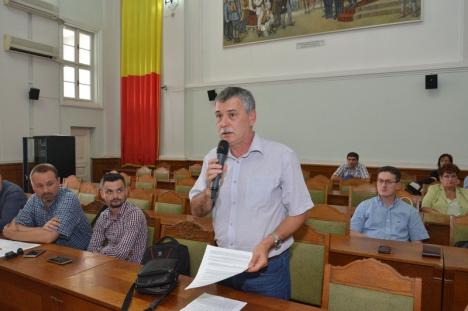 Regulamentul privind înălţimea clădirilor: Primarul Ilie Bolojan, acuzat de stalinism şi comparat cu Ceauşescu (FOTO)