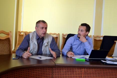 Scandal pe publicitatea din Oradea: Certurile cu reprezentanţii firmelor a făcut-o pe directoarea Adriana Lipoveanu să părăsească sala (FOTO)