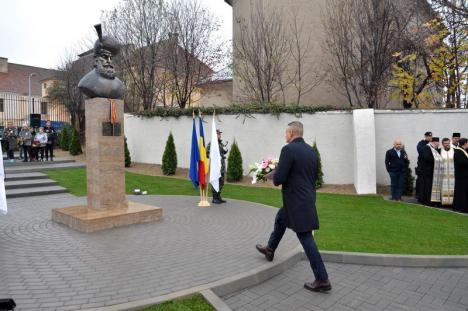 Şeful PSD Bihor, la dezvelirea unui bust în Sânmartin: Fiecare UAT să aibă un bust cu Mihai Viteazul, Burebista, Menumorut, Regele Ferdinand (FOTO)