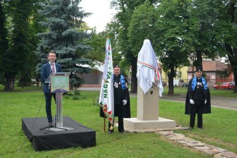 Bustul grofului Rhédey Lajos a fost dezvelit în Parcul Bălcescu (FOTO)