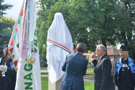 Bustul grofului Rhédey Lajos a fost dezvelit în Parcul Bălcescu (FOTO)