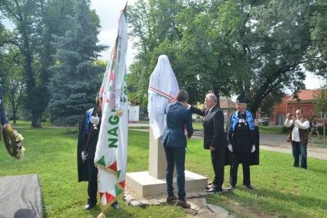 Bustul grofului Rhédey Lajos a fost dezvelit în Parcul Bălcescu (FOTO)