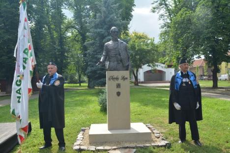 Bustul grofului Rhédey Lajos a fost dezvelit în Parcul Bălcescu (FOTO)