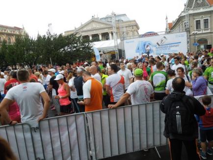 Oradea City Running... Wet! Sute de oameni au alergat în ciuda ploii torenţiale, la Oradea (FOTO / VIDEO)