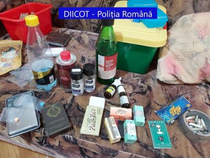 Percheziții în Bihor și în Ungaria: 15 traficanţi de ecstasy şi etnobotanice au fost reţinuţi (FOTO)