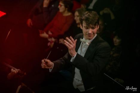 Filarmonica Oradea anunță un nou dirijor permanent: pe tânărul croat Andrej Vesel (FOTO/VIDEO)