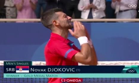 Victorie cu lacrimi: Novak Djokovic a devenit campion olimpic, după ce l-a învins pe Carlos Alcaraz (VIDEO)