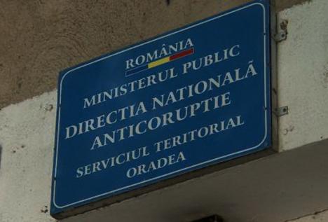 Curtea de Apel Cluj a decis: Dosarul celor 4 judecători orădeni acuzaţi că au scos un violator din închisoare, returnat la DNA