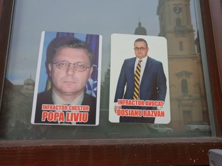 'Infractor chestor şi infractor avocat': Afişe cu avocatul Răzvan Doseanu şi fostul şef al Poliţiei, Liviu Popa, lipite pe instituţii din Oradea (FOTO / VIDEO)