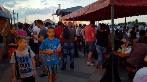 Dr. Alban a făcut show la Salonta. Mii de oameni au ieşit să sărbătorească zilele oraşului (FOTO / VIDEO)