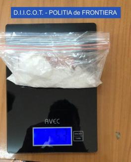 Prins cu 90 de grame de amfetamină în vama Borş! (FOTO / VIDEO)