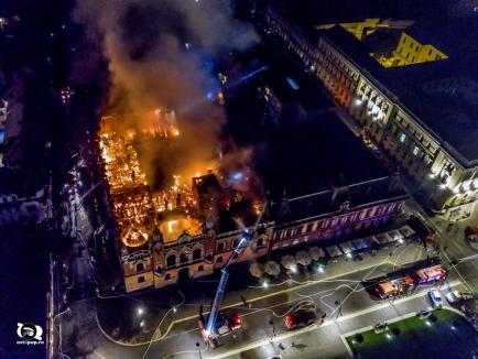 Imagini de coşmar cu incendiul catastrofal din centrul Oradiei (FOTO/VIDEO)