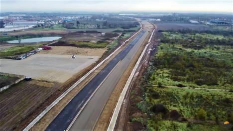 FOTO/VIDEO: Drumul dintre centura Oradea și autostrada Transilvania nu va mai avea sensuri giratorii, ci pasaje. Modificările sunt criticate