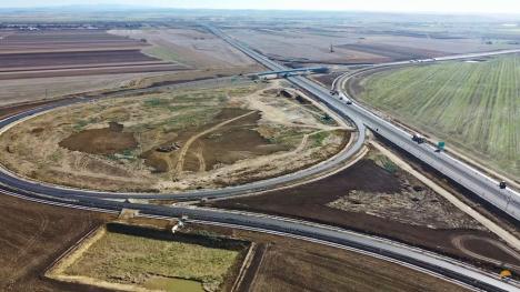 Noi imagini de pe șantierul drumului dintre Autostradă și Centura Oradea: Ar putea fi dat în trafic până pe 20 decembrie (FOTO/VIDEO)