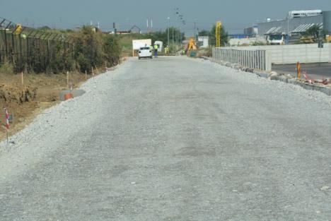Drumul de legătură dintre Calea Aradului şi Piaţa 100 ar putea fi dat în folosinţă în luna octombrie (FOTO / VIDEO)