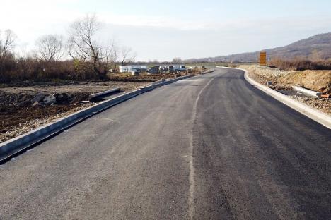 Drumul de Fughiu prin Podgoria se închide traficului auto timp de trei zile, pentru asfaltare
