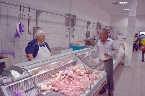 S-a extins şi modernizat: Investiţii de 183.000 euro în hala de carne din Piaţa Mare (FOTO)