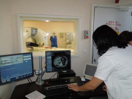 Spitalul Judeţean, mai "bogat" cu cinci aparate ultraperformante, achiziţionate printr-un program european (FOTO)