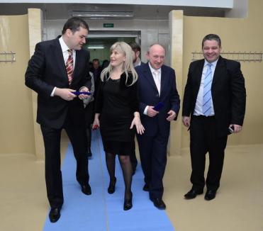 Ritli şi Cseke au inaugurat noua sală a bazinelor de recuperare, la Felix (FOTO)