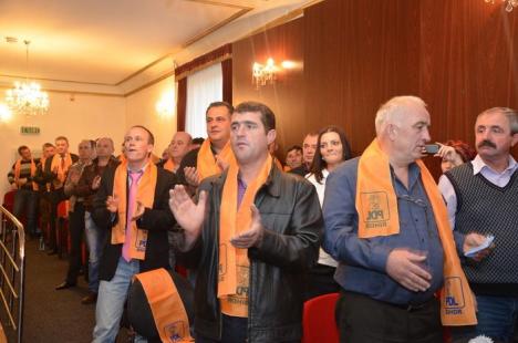 Kiss a făcut show la alegerile PDL Bihor (FOTO / VIDEO)