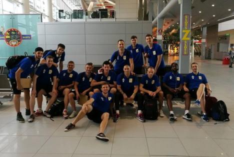 Cinci jucători de la CSM Oradea au plecat cu echipa naţională de baschet în China