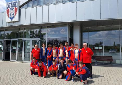 Crişul Oradea a încheiat pe locul 2 primul turneul final al CN la polo pentru copii