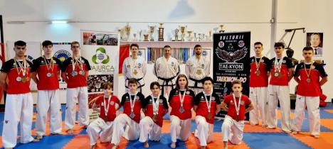 17 medalii pentru 'vulturii orădeni' la Naţionalele de taekwondo