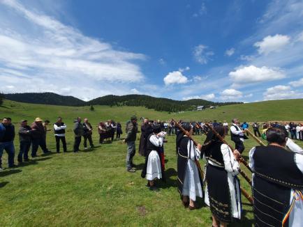 Țara Moților a devenit ecomuzeu: Șapte comune, inclusiv una din Bihor, și-au asumat obligația de a conserva locurile și obiceiurile din Apuseni (FOTO)