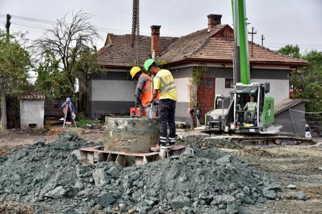 Se schimbă macazul: Ce beneficii aduce pentru Bihor electrificarea căii ferate, din Cluj până la granița cu Ungaria (FOTO)