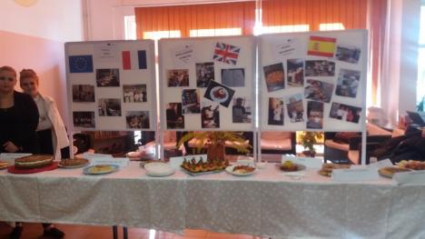 După ce au făcut practică în vestul Europei, liceenii de la Colegiul Economic au gătit pentru colegii lor (FOTO)
