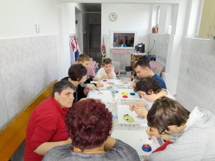 Elevi pentru elevi: În săptămâna „Școala altfel”, au socializat cu copiii cu nevoi speciale (FOTO)