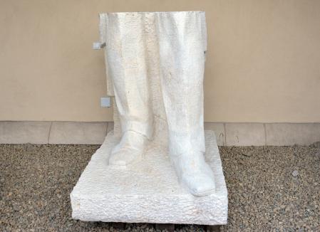 Statuia lui Emanuil Gojdu a fost restaurată şi va fi amplasată în Parcul 1 Decembrie