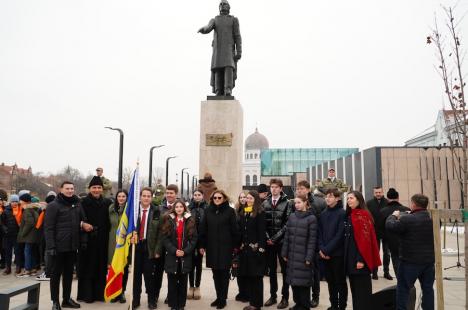 Festivități dedicate lui Mihai Eminescu, la Oradea: „Singurul mod de a-l omagia este să-l citim și să-l recitim. Fără asta, nu există” (FOTO/VIDEO)