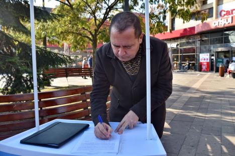 László Tőkés, despre exproprierile de pe strada Libertăţii din Oradea: 'Sperăm să oprim acest plan fără de minte' (FOTO / VIDEO)