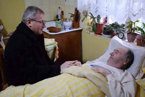 Episcopul Böcskei László, în vizită la bolnavi (FOTO)