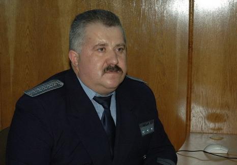 Boculeţ cu fumuri: Nepotul adjunctului Poliţiei Bihor a fost prins la volan 'afumat' cu substanţe psihoactive