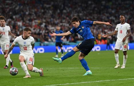 Italia este campioana Europei la fotbal! Portarul italian a apărat două penalty-uri (FOTO / VIDEO)