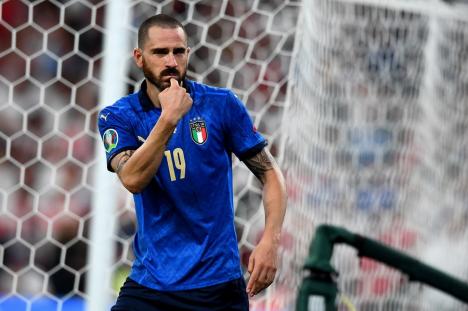 Italia este campioana Europei la fotbal! Portarul italian a apărat două penalty-uri (FOTO / VIDEO)