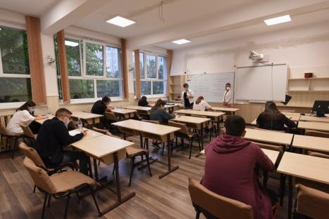 A început Evaluarea Naţională. Şase elevi din Bihor nu pot participa, fiind în izolare la domiciliu (FOTO)