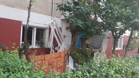 Doi soţi orădeni răniţi, după o explozie în balconul apartamentului lor (FOTO/VIDEO)