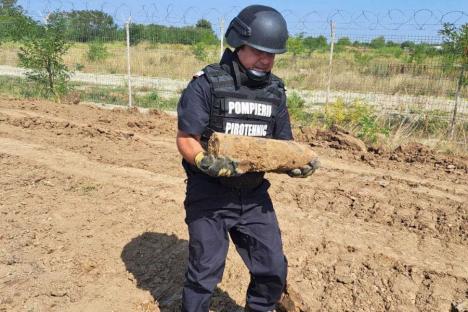 Un nou proiectil exploziv funcțional, descoperit în zona aeroportului din Oradea (FOTO)