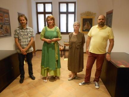 'Renaştere prin restaurare'. Piese de muzeu readuse la viaţă au fost prezentate publicului la Cetatea Oradea (FOTO)